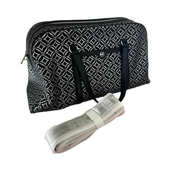 MICHAEL KORS Logo Metallic Jet Travel 3 pieces Wristlet, Duffel & Satchel Bag - Picture 2 of 10